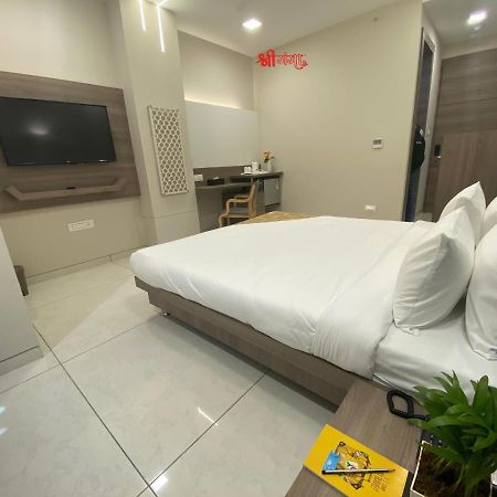 Shree Ganga Smb Hotels ウッジャイン エクステリア 写真